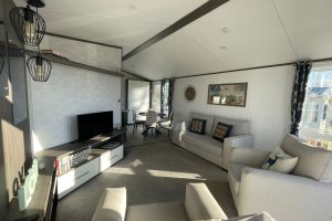 WhatsApp Image 2024-12-02 at 10.28.53_6c3b218d