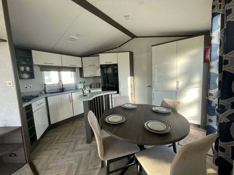 WhatsApp Image 2024-12-02 at 10.28.54_14b1a3d1