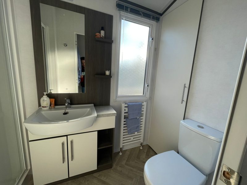 WhatsApp Image 2024-12-02 at 10.29.02_231afbfb